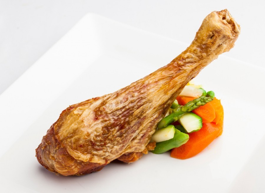 Jamoncitos de pavo asados con verduras